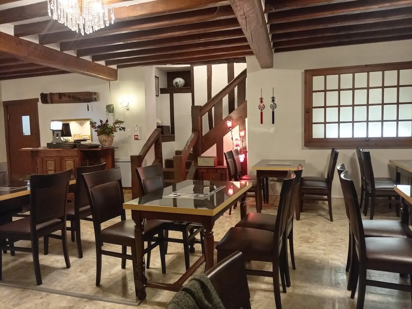 HALMONI [CHOI & CHOI]